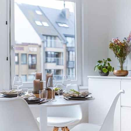 Huswell - Brand New Apartment Near The Beach Blankenberge Exteriör bild